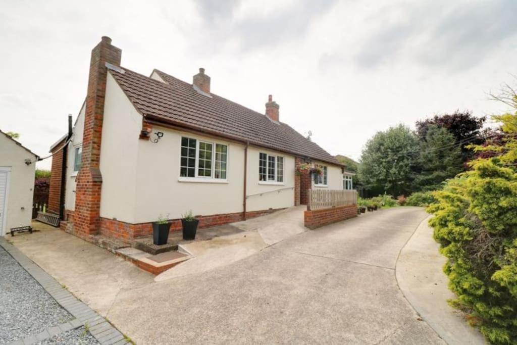 Millfields Cottage And Garden Goxhill  Exterior photo