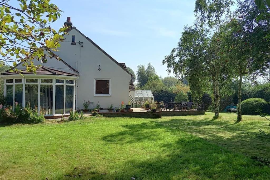 Millfields Cottage And Garden Goxhill  Exterior photo